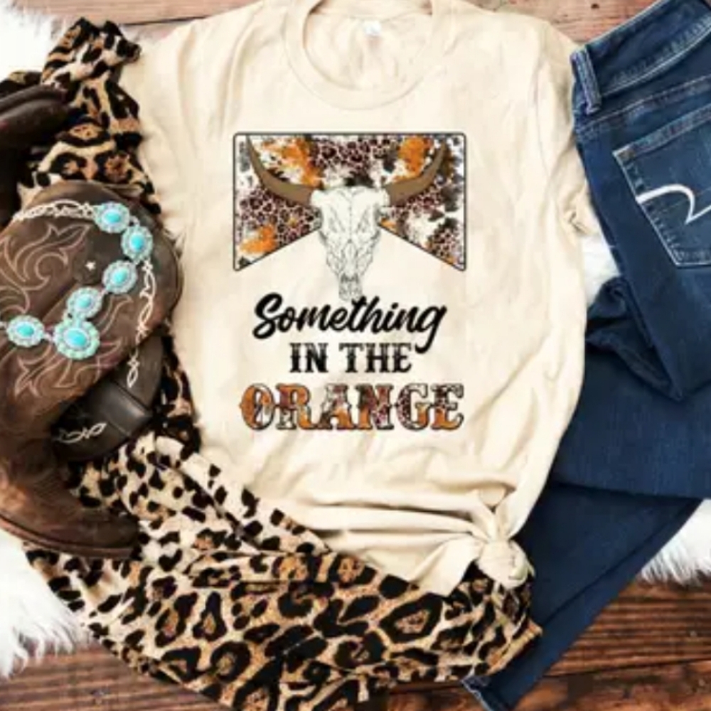 Something In The Orange Graph Tee Bella Canvas Cream Western XL Song NEW